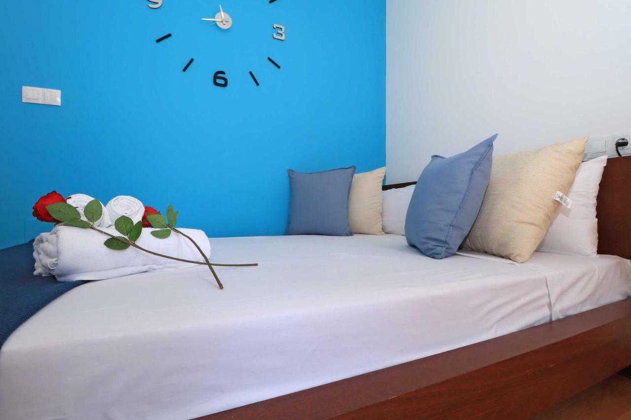 Del Parque Flats Estudio Lagunillas Малага Екстериор снимка
